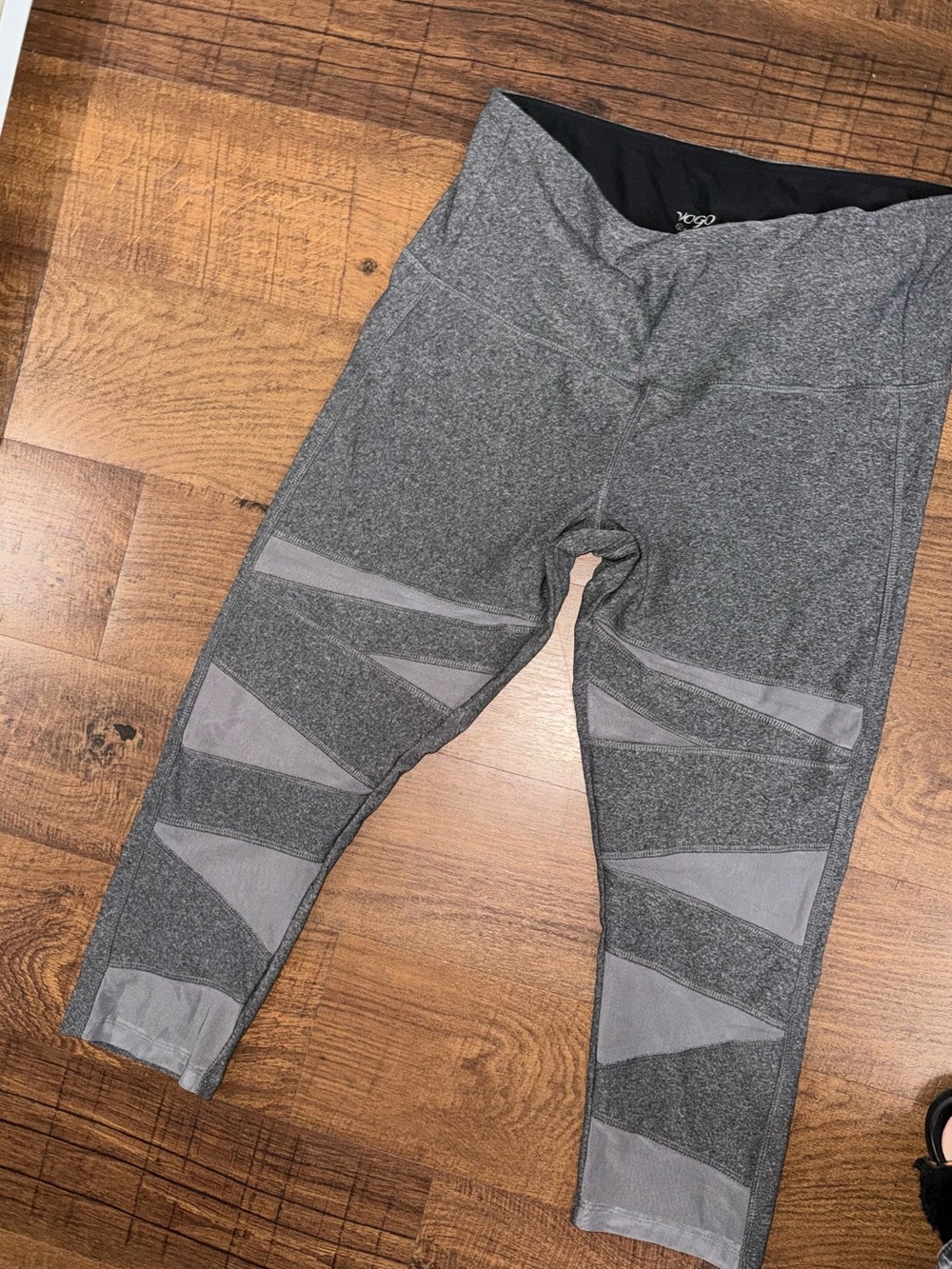 VOGO Athletica Girls' Gray Mesh-Panel Leggings